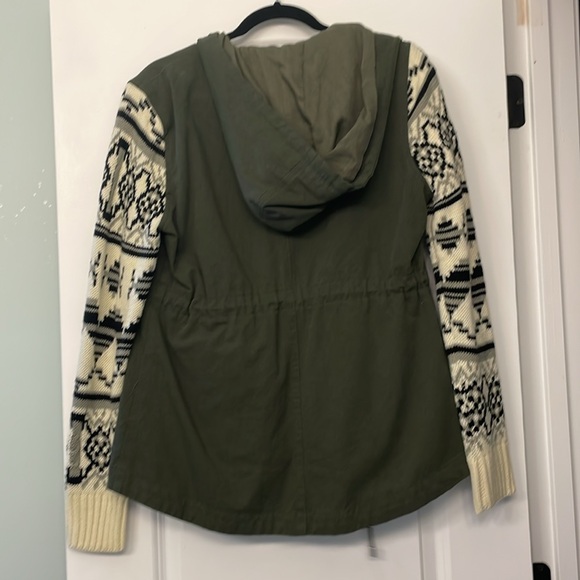 NWT Fate Army Jacket with Southwest knit sleeves - Picture 9 of 9